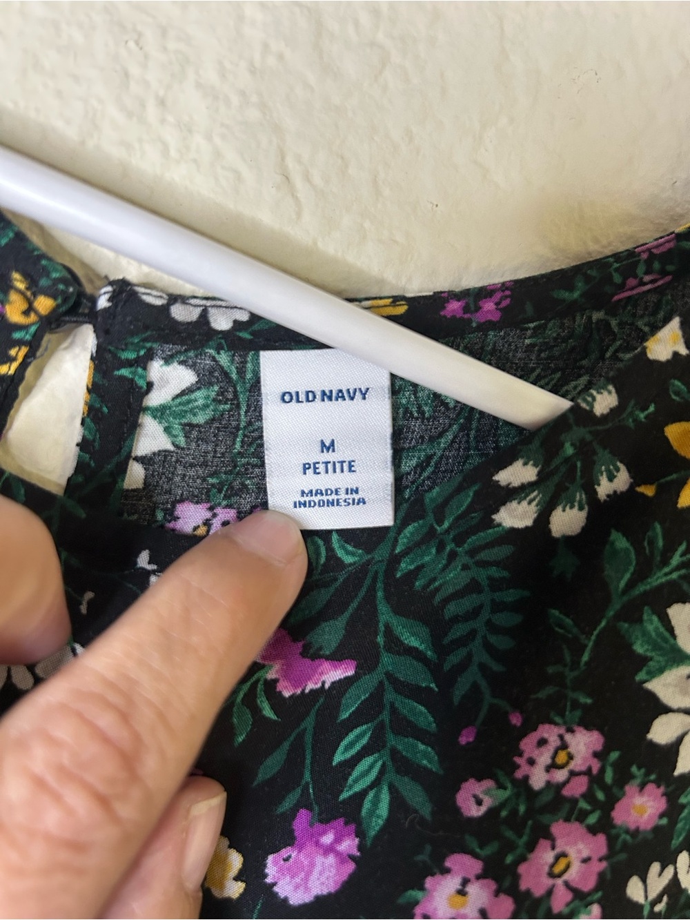 Old Navy Floral‎ Long-Sleeve Jumpsuit Black Purple Spring Festival Medium - Picture 3 of 7